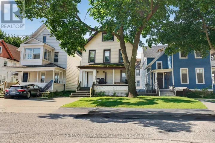 4454 HURON STREET, Niagara Falls (Downtown), Ontario L2E2H2