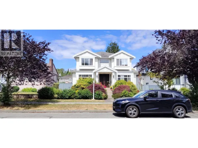 4XXX-2 W 28TH AVENUE, Vancouver, British Columbia V6S1S7