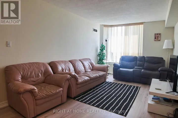 609 - 1700 EGLINTON AVENUE E, Toronto (Victoria Village), Ontario M4A2X4