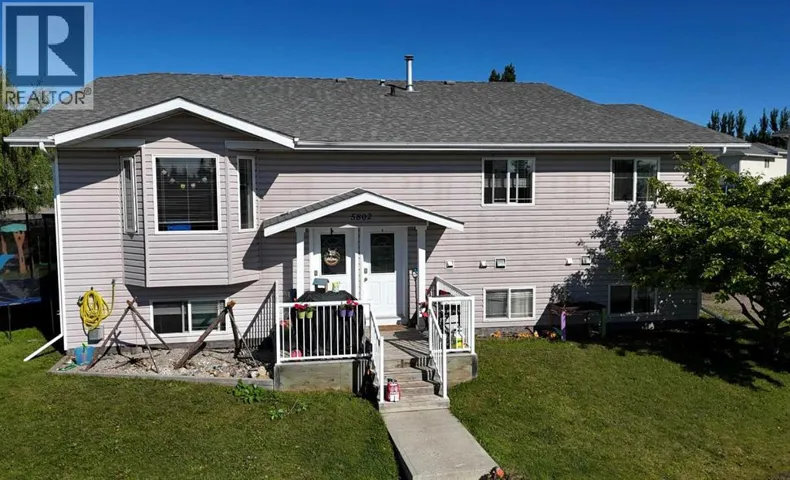 5802, 12 Avenue, Edson, Alberta T7E1X2