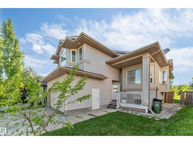 7920 7 AV SW, Edmonton, Alberta T6X1N3