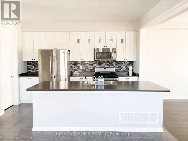 566 CORNELL CENTRE BOULEVARD, Markham (Cornell), Ontario L6B1M1