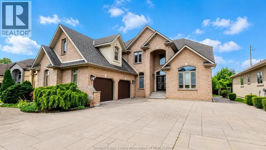 380 SHOREVIEW CIRCLE, Windsor, Ontario N8P1M7