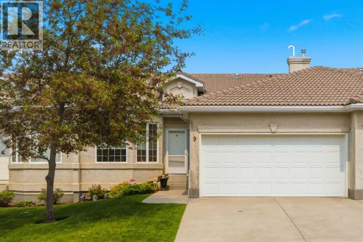 9 Hampstead Green NW, Calgary, Alberta T3A6H1