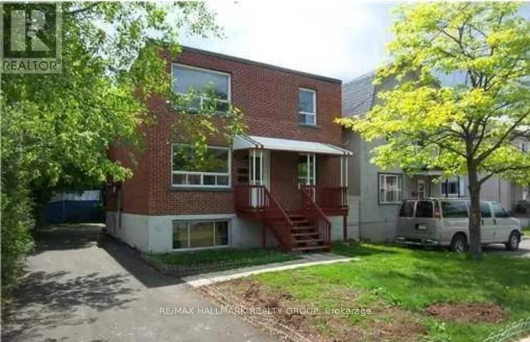 142 STE CECILE STREET, Ottawa, Ontario K1L5L3