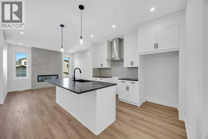 14 Versant Path SW, Calgary, Alberta T2Y0Z5