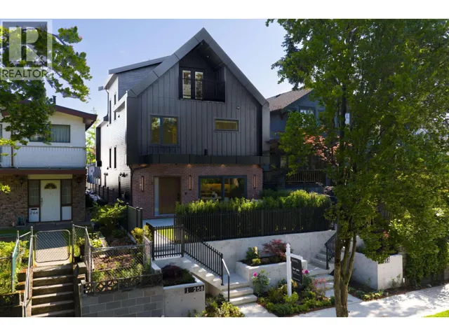 1 258 E 19 AVENUE, Vancouver, British Columbia V5V1J2