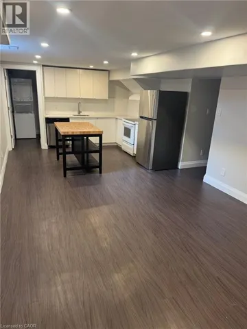 23 MCDOUGALL Road, Waterloo, Ontario N2L2W4