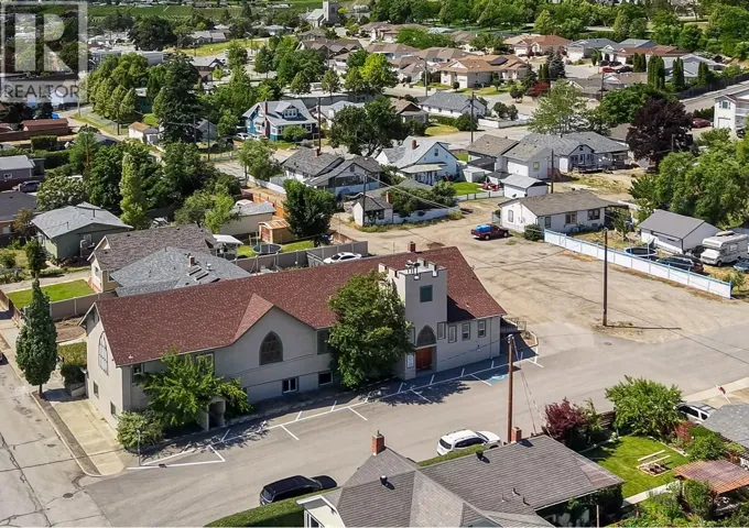 511 & 545 Church Avenue, Oliver, British Columbia V0H1T0