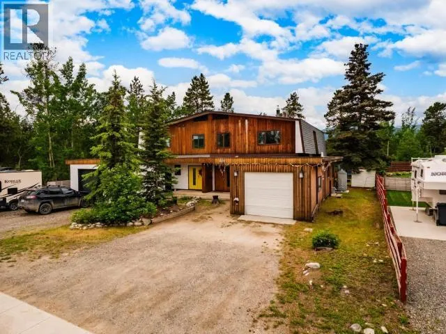 1709 HICKORY STREET, Whitehorse, Yukon Y1A4X6