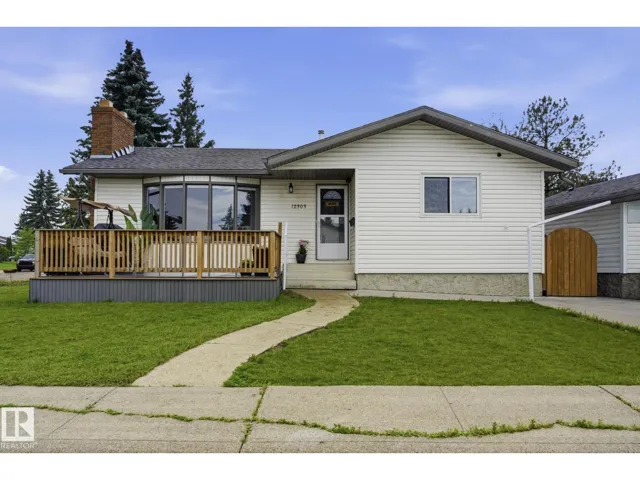 12303 152C AV NW, Edmonton, Alberta T5X1Z1