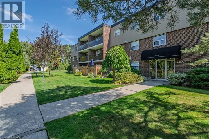 648 GREY Street Unit# 308, Brantford, Ontario N3S4Y3