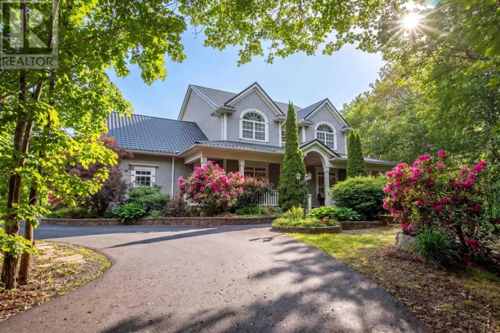 21 Starrysky Court, Upper Tantallon, Nova Scotia B3Z4H7