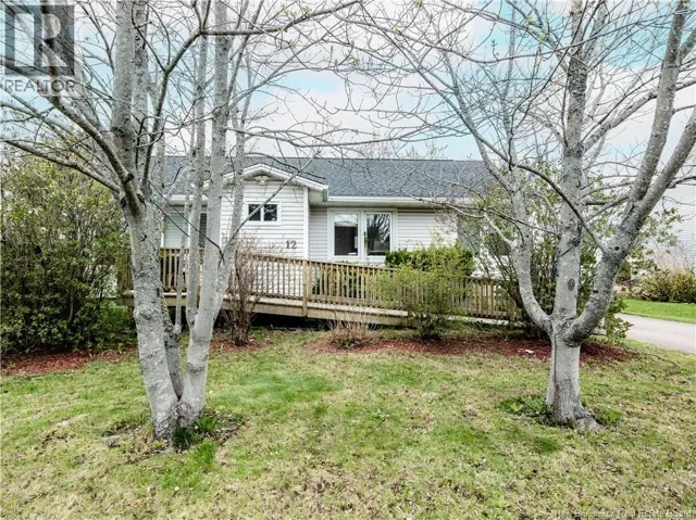 12 Kilburn, Moncton, New Brunswick E1A3N6