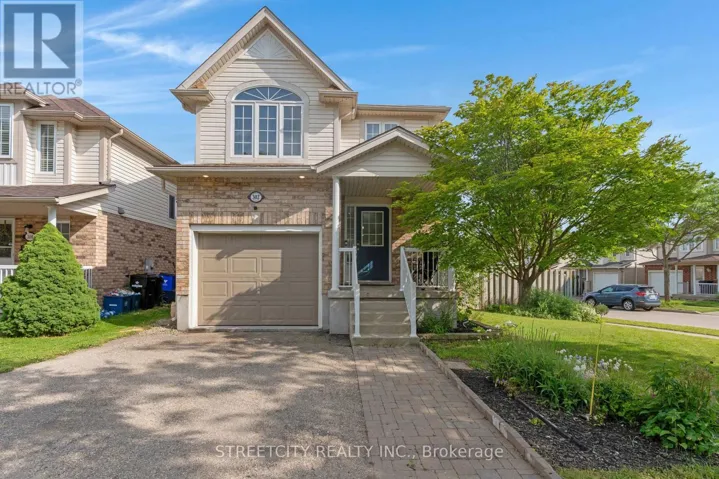 302 OPRINGTON PLACE, Kitchener, Ontario N2N3P3