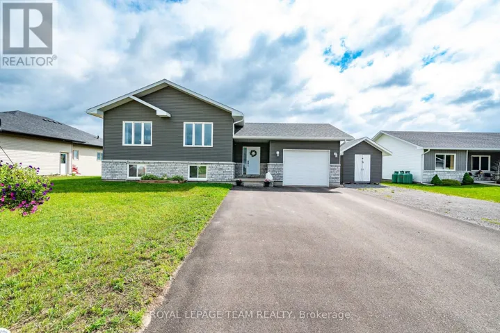 529 WELLINGTON STREET S, Bonnechere Valley, Ontario K0J1T0