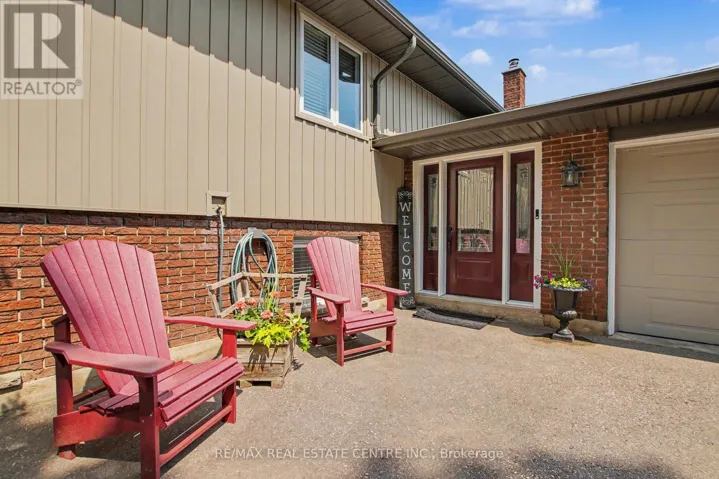1045 QUEENS BUSH ROAD, Wellesley, Ontario N0B2T0