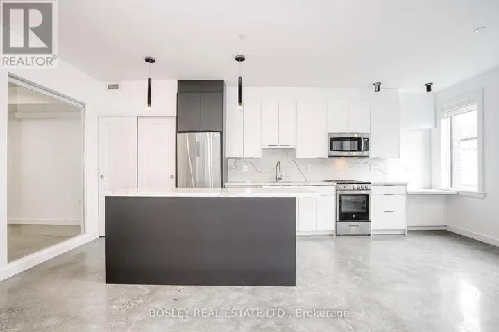 22 - 41 RIVER STREET, Toronto (Regent Park), Ontario M5A3P1