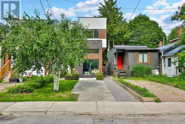 235 CEDARVALE AVENUE, Toronto (Woodbine-Lumsden), Ontario M4C4K3