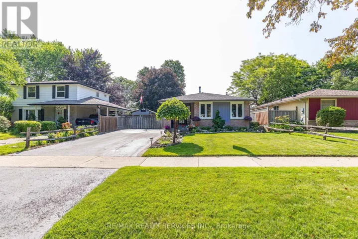 21 HERKLEY DRIVE, Brampton (Madoc), Ontario L6V2E7