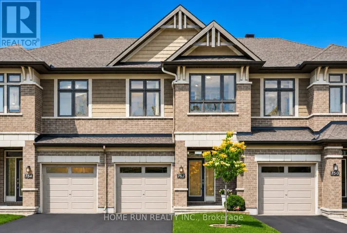 752 CARNELIAN CRESCENT, Ottawa, Ontario K4M0E2
