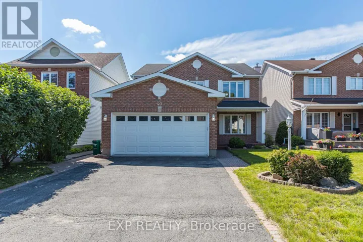 40 NEWBOROUGH CRESCENT, Ottawa, Ontario K2G6A5
