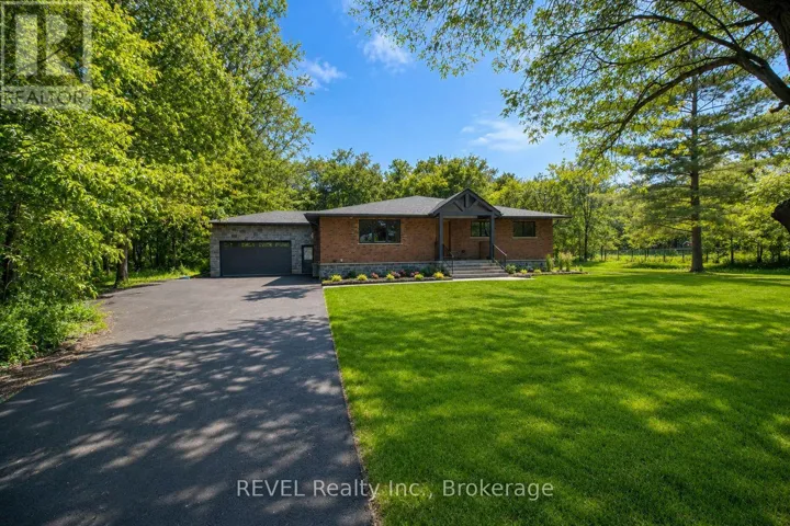 8780 BROWN ROAD, Niagara Falls (Brown), Ontario L2E6S5