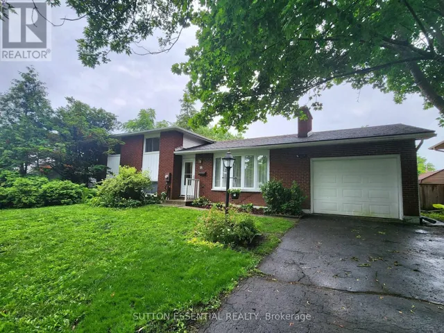 18 VANIER DRIVE, Brockville, Ontario K6V3J5