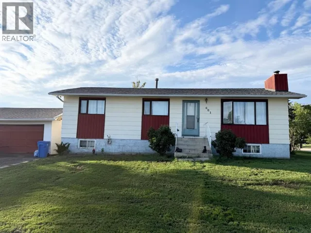 601 6 Avenue, Beaverlodge, Alberta T0H0C0