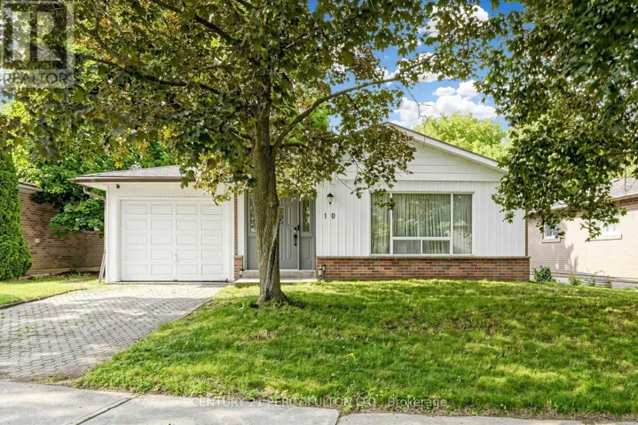 10 DEVINS DRIVE, Aurora (Aurora Heights), Ontario L4G2Z1