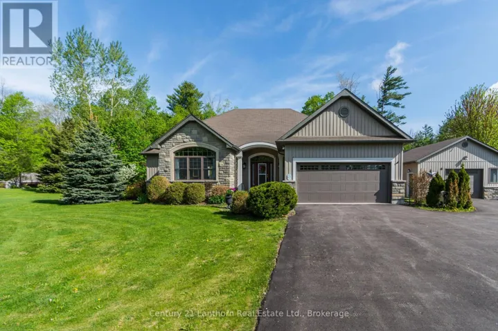 8 GRANDVIEW COURT, Quinte West (Sidney Ward), Ontario K0K3E0