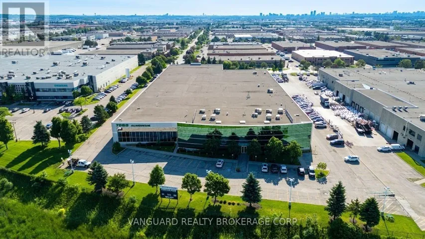 330 APPLEWOOD CRESCENT, Vaughan (Concord), Ontario L4K4V2