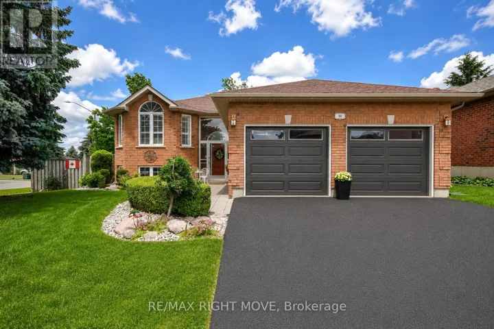 89 CARTER CRESCENT, Orillia, Ontario L3V7R9