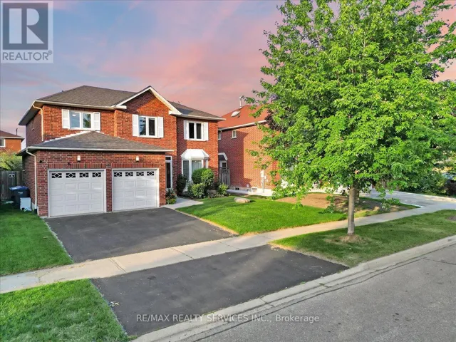 13 CORKETT DRIVE, Brampton (Northwood Park), Ontario L6X3H7