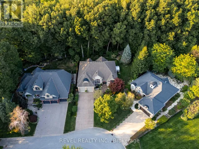 15 MANSFIELD DRIVE, Pelham (Fenwick), Ontario L0S1C0