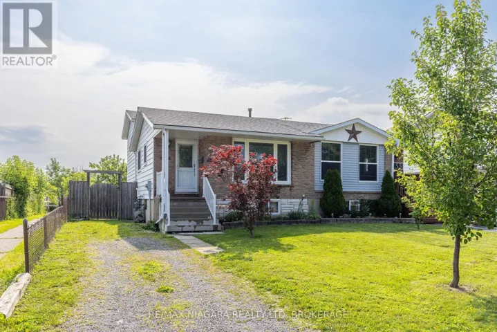 31 CANTERBURY DRIVE, St. Catharines (Oakdale), Ontario L2P3M6