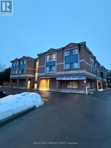 G4 - 72 LAKE AVENUE, Richmond Hill (Oak Ridges Lake Wilcox), Ontario L4E2V4