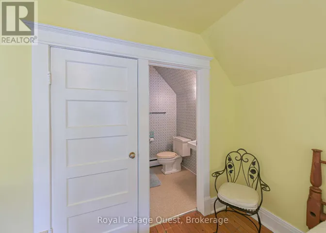 780