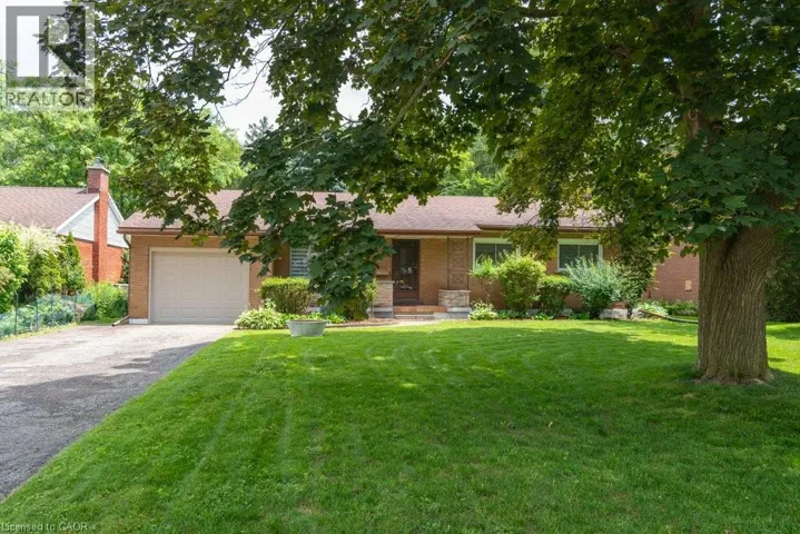139 MACKAY Crescent, Waterloo, Ontario N2J3K1