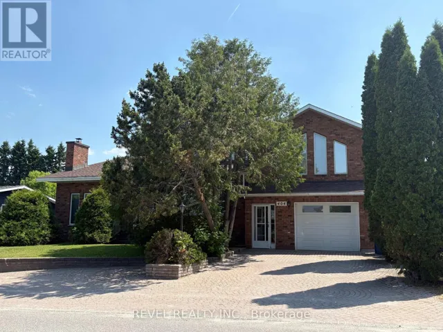 404 THIRTEENTH AVENUE, Cochrane, Ontario P0L1C0