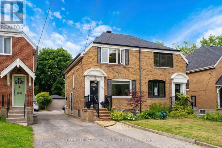132 GLENVALE BOULEVARD, Toronto (Leaside), Ontario M4G2V9