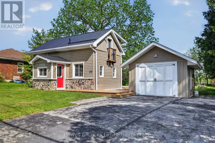 49 LONG BEACH ROAD, Kawartha Lakes (Fenelon), Ontario K0M1G0