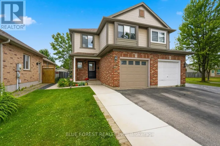 1367 REARDON BOULEVARD, London South (South U), Ontario N6M1B4