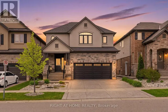 33 VIC CHAMBERS PLACE, Brant (Paris), Ontario N3L0E6