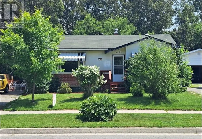 1282 Lansing, Sudbury, Ontario P3A4C3