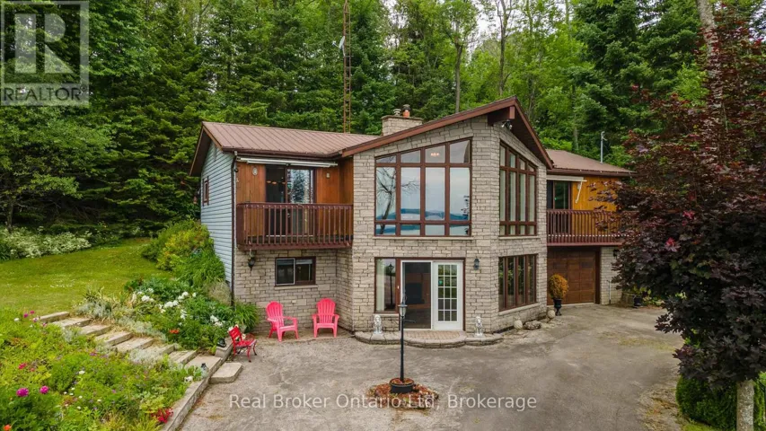339486 PRESQU'ILE ROAD, Georgian Bluffs, Ontario N0H1S0