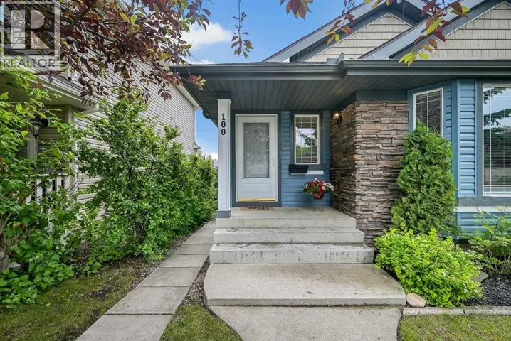 100 Somerside Grove SW, Calgary, Alberta T2Y3V2