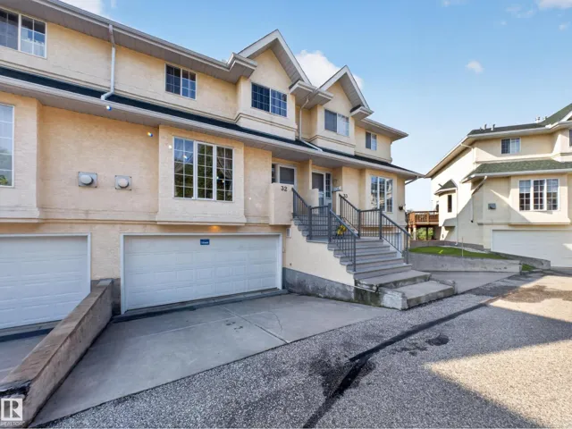 #32 2419 133 AV NW, Edmonton, Alberta T5A5A5