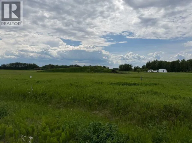 14 Spruce Point Estates Road, Kinuso, Alberta T0G2K0
