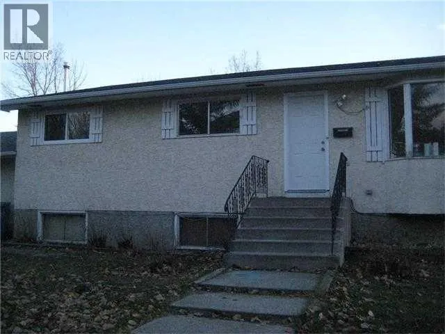6811 89 Avenue NE, Calgary, Alberta T2M4L5